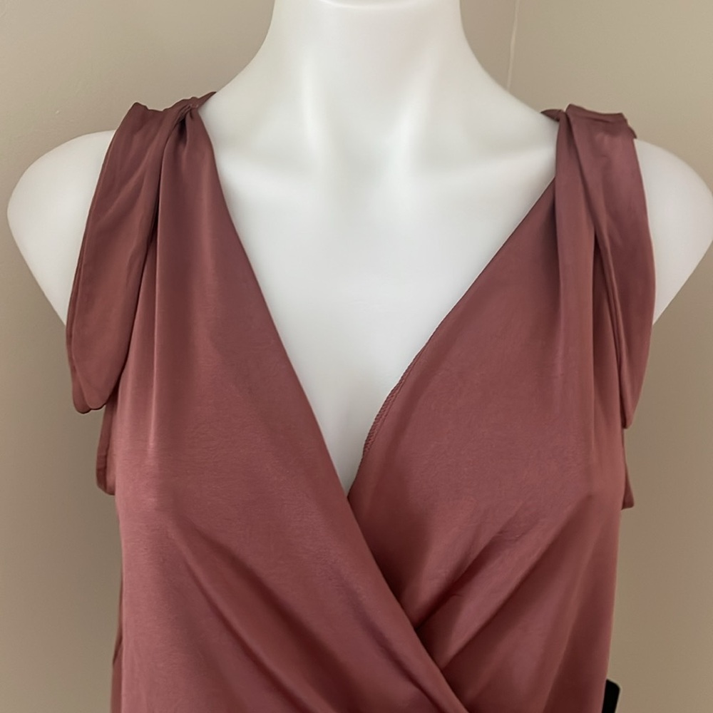 (NWT) Express Women’s Brown Bodysuit, Small - Picture 2 of 14